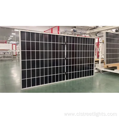 High Efficiency 750W Solar Panel